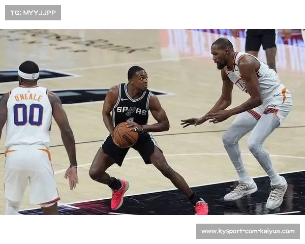 福克斯37分6板8助，国王不敌太阳遭遇四连败